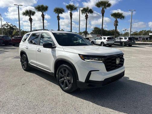 2025 Honda Pilot Sport