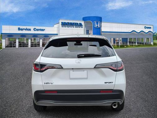 2026 Honda HR-V 2WD Sport