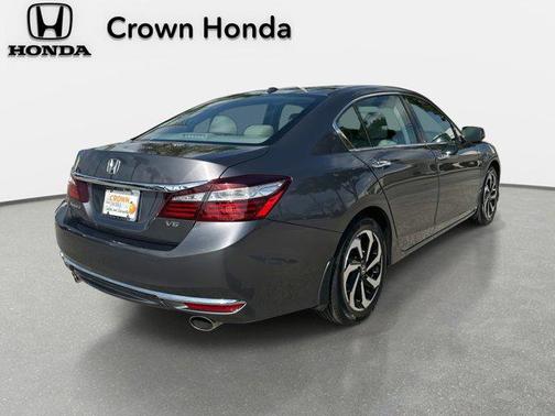 2017 Honda Accord EX-L w/Navigation & Honda Sensing