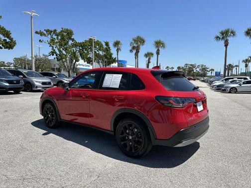 2025 Honda HR-V 2WD Sport