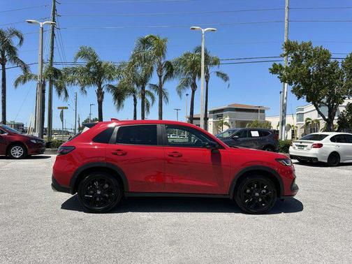 2025 Honda HR-V 2WD Sport