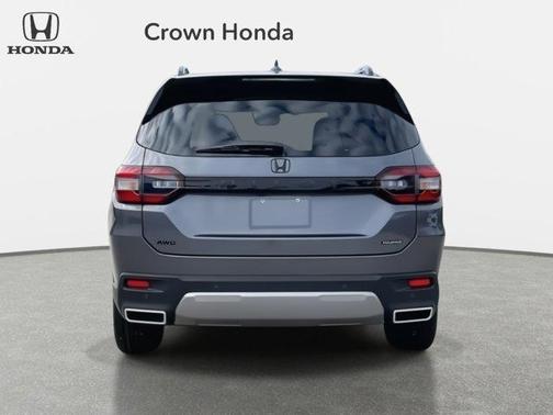 2026 Honda Pilot Touring 8-Passenger