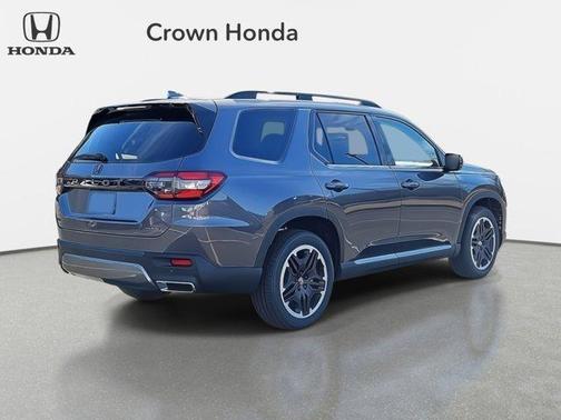 2026 Honda Pilot Touring 8-Passenger