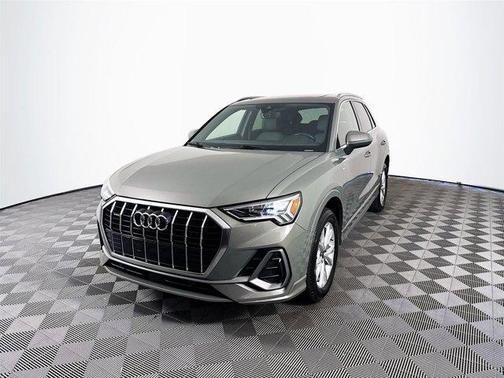 2024 Audi Q3 Premium 45 TFSI S line quattro Tiptronic