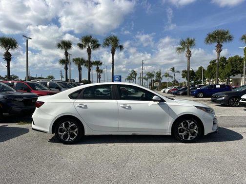 2020 Kia Forte LXS