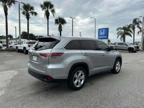 2024 Honda HR-V 2WD Sport