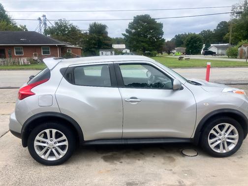 2011 Nissan Juke Base