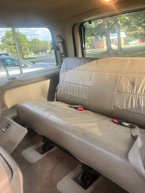 2000 Lincoln Navigator Base