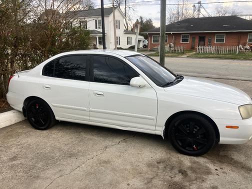 2003 Hyundai ELANTRA 