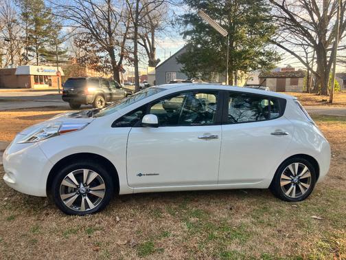 2013 Nissan Leaf SL