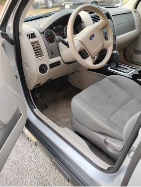 2011 Ford Escape XLS