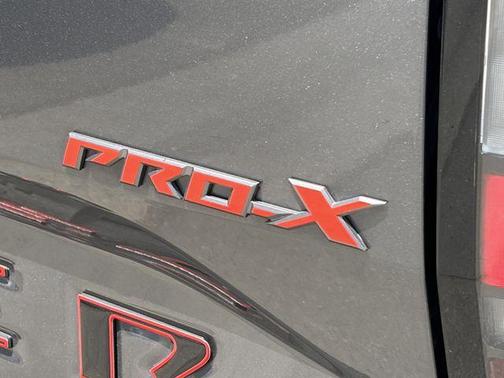 Gun Metallic 2022 Nissan Frontier PRO-X