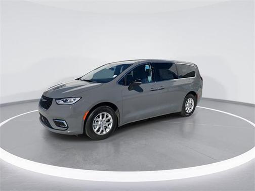 2025 Chrysler Pacifica