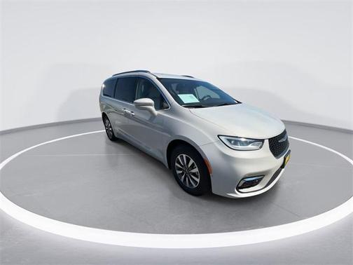 2021 Chrysler Pacifica Hybrid Touring L