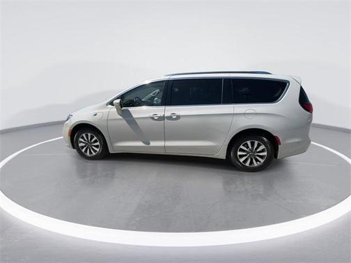 2021 Chrysler Pacifica Hybrid Touring L