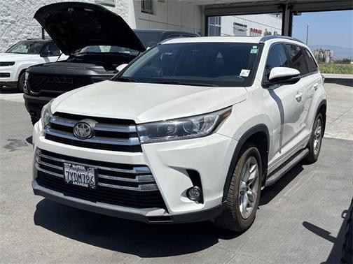 2017 Toyota Highlander Limited