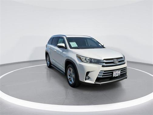 2017 Toyota Highlander Limited