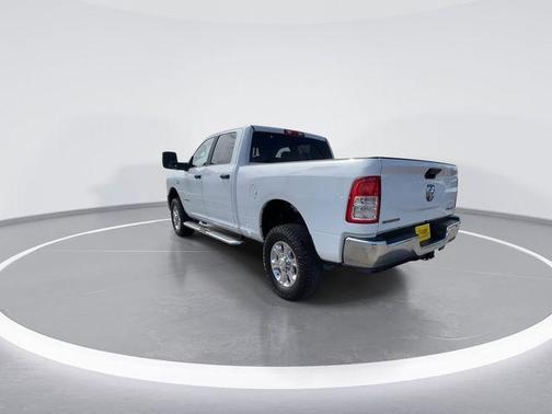 Bright White Clearcoat 2024 RAM 2500 Big Horn