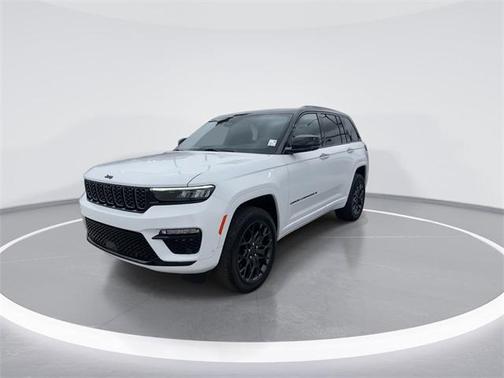 2025 Jeep Grand Cherokee Summit