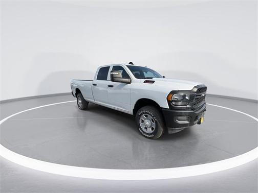 2023 RAM 2500 Tradesman Crew Cab 4x4 8 Box