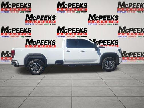 Summit White 2024 GMC Sierra 2500 SLE