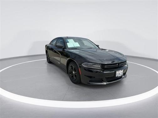 2022 Dodge Charger SXT RWD