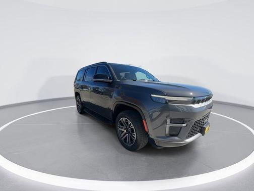 Metallic 2026 Jeep Grand Wagoneer Base