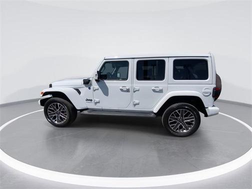 2022 Jeep Wrangler Unlimited Sahara High Altitude 4xe
