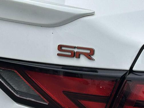 Aspen White 2024 Nissan Sentra SR