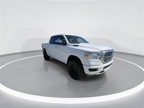 2024 RAM 1500 Laramie Crew Cab 4x4 57' Box