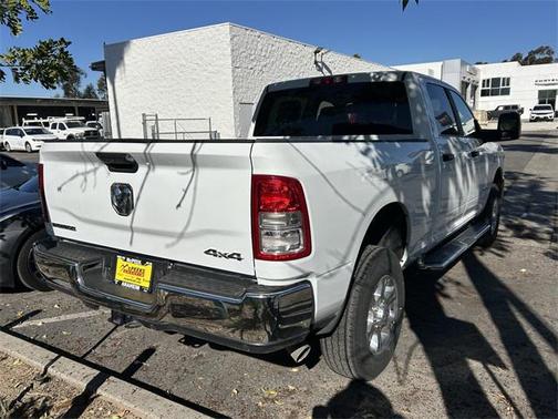 2024 RAM 2500 Big Horn Crew Cab 4x4 64' Box