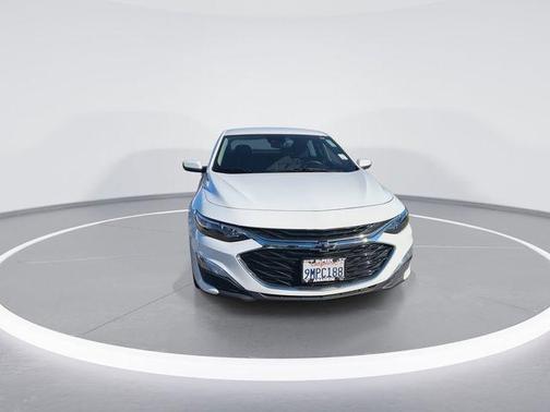 2025 Chevrolet Malibu RS