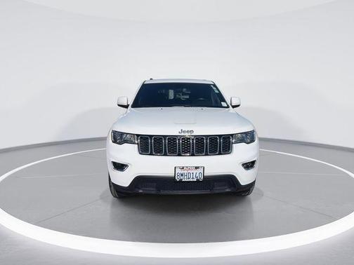 2020 Jeep Grand Cherokee Laredo E
