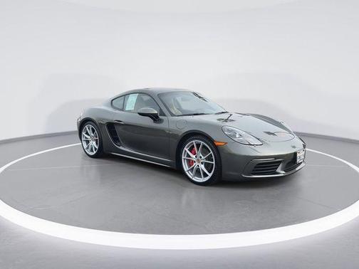 2022 Porsche 718 Cayman S
