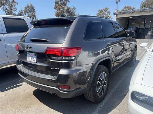 2020 Jeep Grand Cherokee Laredo E