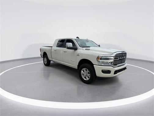 2024 RAM 2500 Laramie Crew Cab 4x4 64' Box