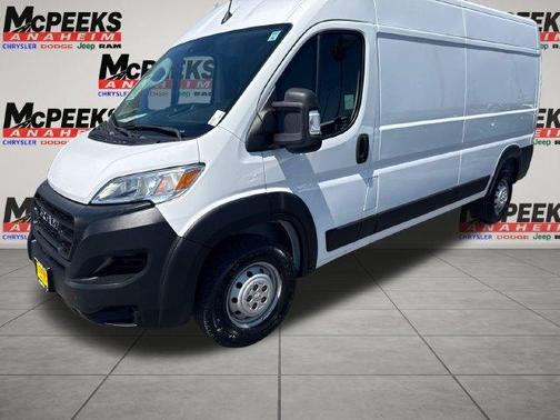 Bright White Clearcoat 2023 RAM ProMaster 2500 High Roof