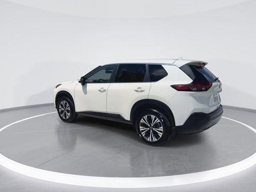 White 2023 Nissan Rogue SV