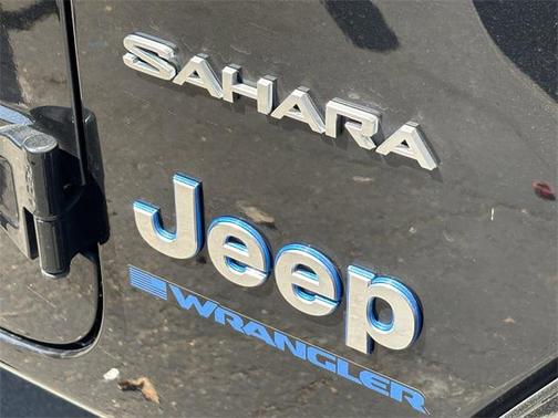 2024 Jeep Wrangler Sahara 4xe