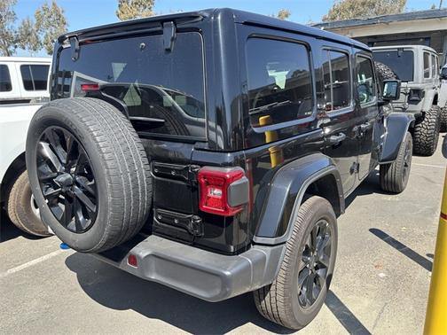 2024 Jeep Wrangler Sahara 4xe