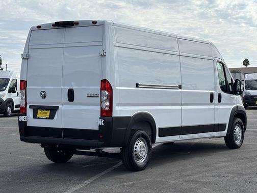 2026 RAM ProMaster 2500 High Roof