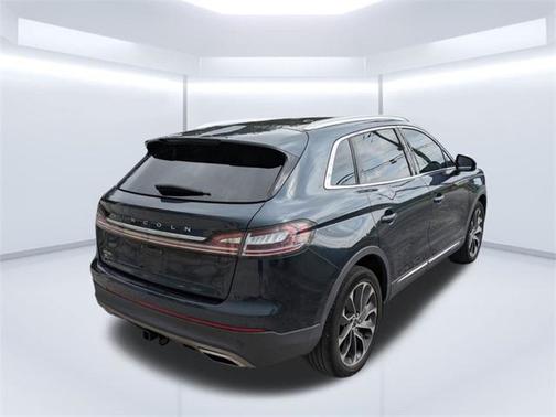 2021 Lincoln Nautilus Reserve