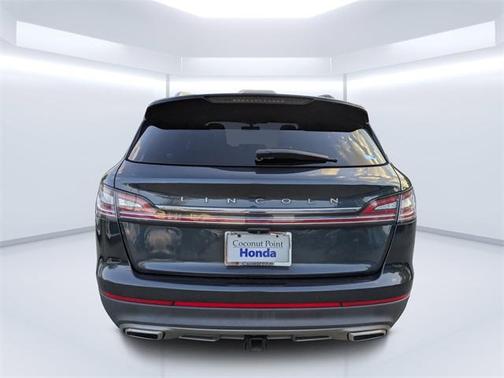 2021 Lincoln Nautilus Reserve