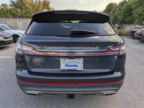 2021 Lincoln Nautilus Reserve