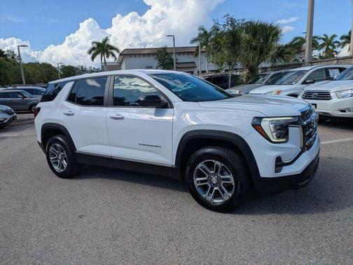 Summit White 2025 GMC Terrain Elevation
