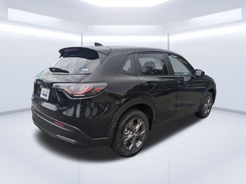 Deep Ocean Pearl 2026 Honda HR-V LX