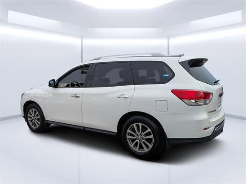 2014 Nissan Pathfinder SV
