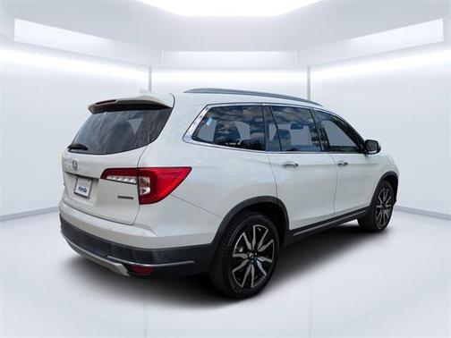 2021 Honda Pilot Touring 7-Passenger
