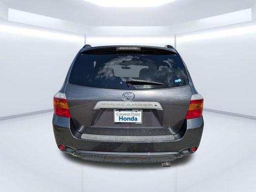 2010 Toyota Highlander SE