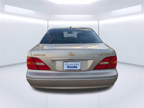 2003 Lexus LS 430 